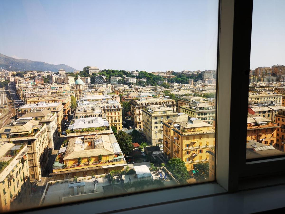 Suite Lambruschini Central With Top City View - Free Covered Parking Genua Exteriör bild