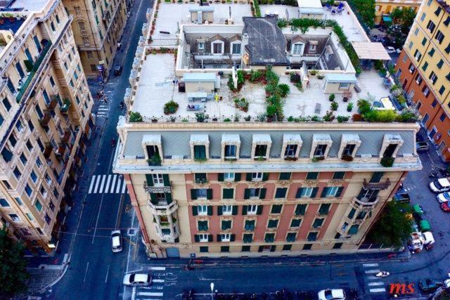 Suite Lambruschini Central With Top City View - Free Covered Parking Genua Exteriör bild